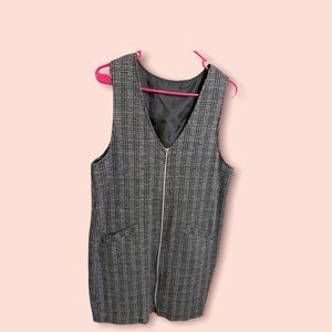 EASY PIECES  NEW YORK DRESS